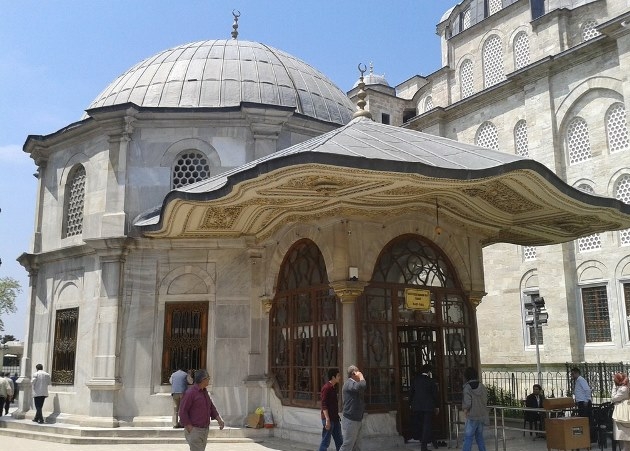 İstanbul Padişah Türbeleri Ve Türklerde Defin Olgusu