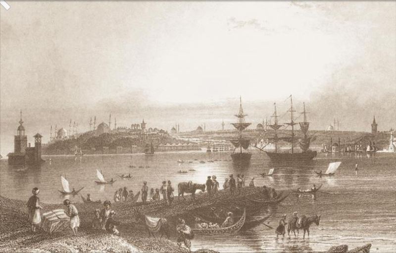 İstanbul boğazının girişine yapılan Kız kulesi, muhteşem görüntüsü ile boğazın incisidir. Mö. 341 yılında yapıldığı düşünülmektedir. 