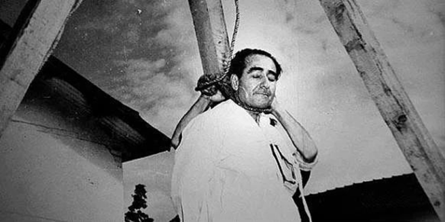 Türkiye Cumhuriyeti Devleti’nin Başbakanı, Başbakanlığı Döneminde yaptığı hamlelerle Türkiye’yi ayağa kaldıran ve 27 Mayıs 1960 Askeri Darbesi neticesinde idâm edilerek asılan siyaset ve devlet adamı…