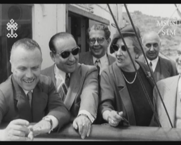 Türkiye Cumhuriyeti Devleti’nin Başbakanı, Başbakanlığı Döneminde yaptığı hamlelerle Türkiye’yi ayağa kaldıran ve 27 Mayıs 1960 Askeri Darbesi neticesinde idâm edilerek asılan siyaset ve devlet adamı…