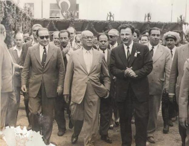 Türkiye Cumhuriyeti Devleti’nin Başbakanı, Başbakanlığı Döneminde yaptığı hamlelerle Türkiye’yi ayağa kaldıran ve 27 Mayıs 1960 Askeri Darbesi neticesinde idâm edilerek asılan siyaset ve devlet adamı…