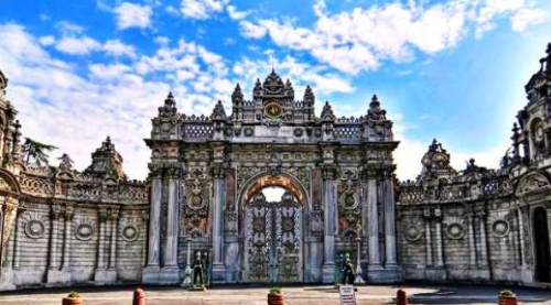 31 Mart’ın Ardından: Bir Padişah, Bir Başkatip, Bir Koridor 